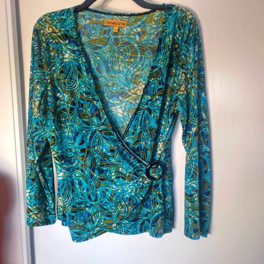 NOTATIONS Wrap Top in blues and greens size L